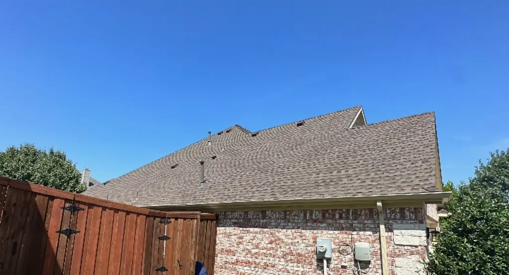 Completed roof replacement project in Wyoming